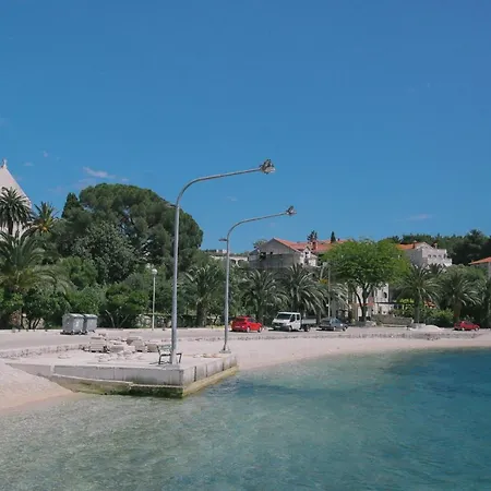 And By The Sea Sumartin, Brac - 13285 3* 수마르틴